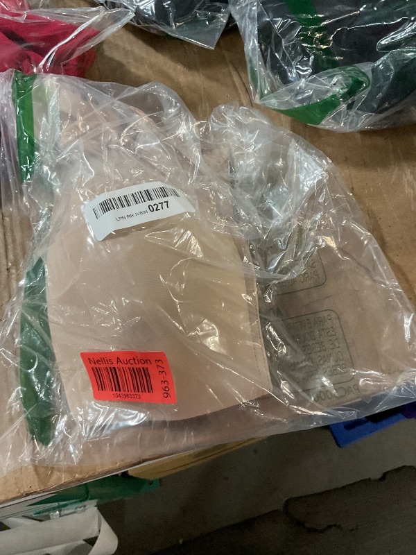 Photo 1 of (STRAP IS DAMAGED) (BAGGED) Maidenform womens Pure Comfort Strapless Wireless Dm7685 Bra, Almond, Large US