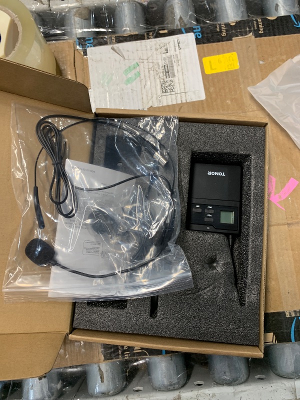 Photo 1 of (USED/FAIR) TONOR UHF Wireless Microphone System with Headset Mic/Lavalier Lapel Mic, Bodypack Transmitter, Rechargeable Receiver, 15 Channels 200ft Range 1/4" Output for Recording Live Performance PA Speaker