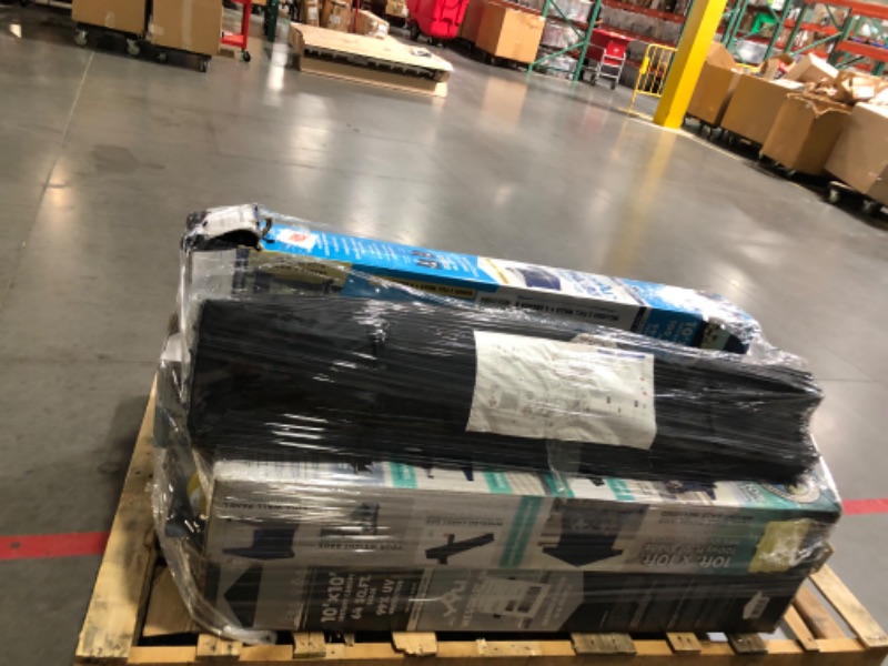 Photo 1 of ***DAMAGED - SEE NOTES/PICTURES***
***MISSING PARTS***
***TRUCK/TRAILER PICKUP ONLY***
CANOPY PALLET