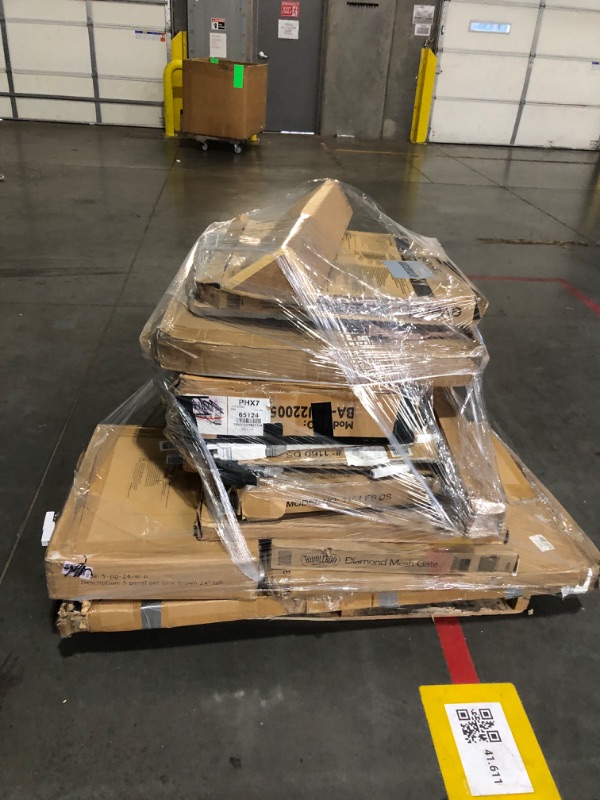 Photo 1 of ***DAMAGED - SEE NOTES/PICTURES***
***MISSING PARTS***
***PARTIAL SET - PRICE ADJUSTED***
***
pallet baby gates