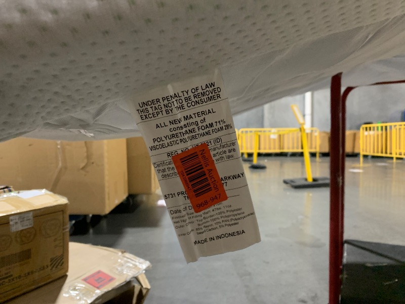 Photo 1 of ***FACTORY SEALED | TRUCK/TRAILER PICKUP ONLY*** ZINUS 10 Inch Queen Green Tea Memory Foam Mattress [New Version], Fiberglass Free, Medium Firm Feel, Zoned Pressure Relief, Certified Safe Foams & Fabric, Mattress in A Box