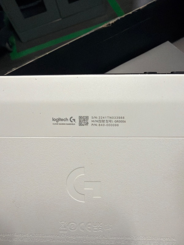 Photo 1 of ***DOES NOT CHARGE, WILL NOT TURN ON***
Logitech G Cloud Gaming Handheld, Portable Gaming Console with Long-Battery Life, 1080P 7-Inch Touchscreen, Lightweight Design, Xbox Cloud Gaming, NVIDIA GeForce NOW, Google Play