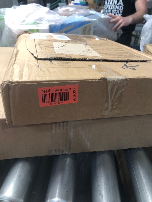 Photo 1 of (please see all images) Renovators Supply Manufacturing Black Plastic Soft Close Elongated Toilet Seat Quiet-Close Lid