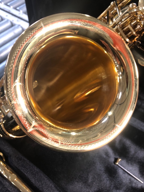 Photo 1 of (USED/FAIR) (UNABLE TO TEST FUNCTIONALITY) Jean Paul AS-400 Alto Saxophone - Golden Brass Lacquered