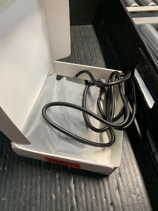 Photo 1 of JouleLoom 6 FT Flat Plug Surge Protector Power Strip,11 Multiple AC Outlets with 6 USB Ports (2 USB C), 6 Feet Extension Cord, 1250W/10A, One Touch Switch Button, 17 in 1 Compact powerstrip