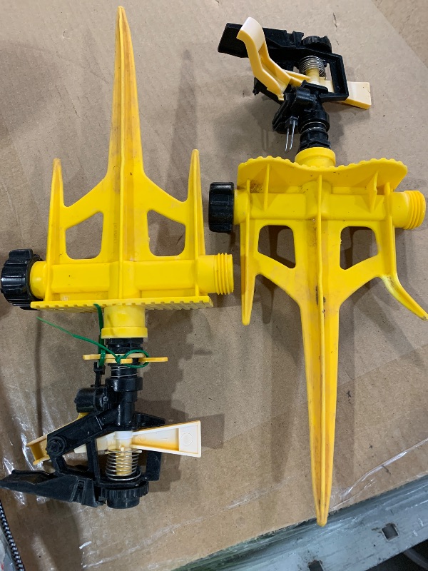 Photo 1 of (see all images) Ninehaoou 2 Pcs Garden Lawn Sprinkler for Yard, Above Ground