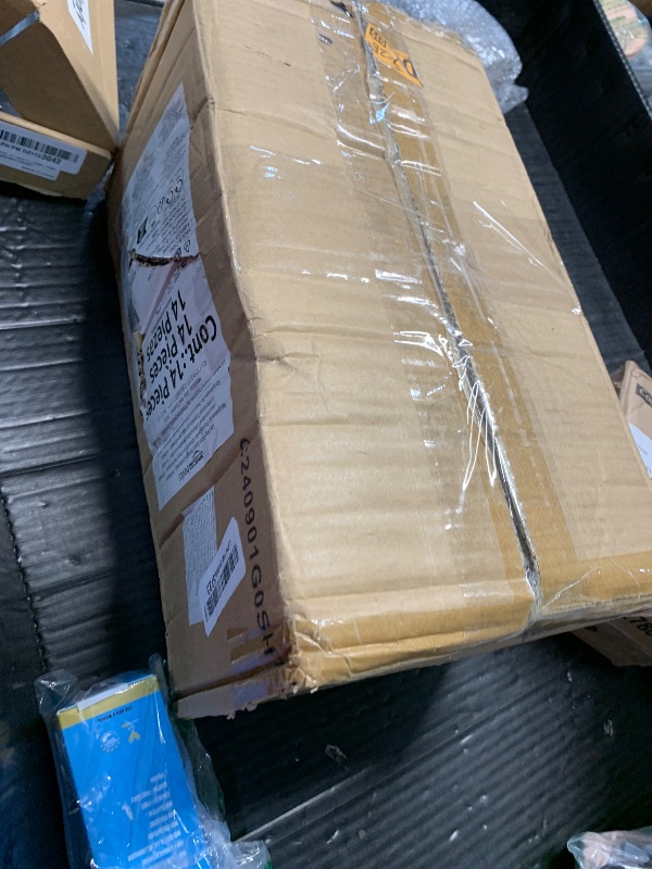 Photo 1 of Amazon Basics Leak-Proof Glass Locking Lids Food Storage Containers, 14-Piece Set, 7 Count of Bases and 7 Plastic Lids, Clear, Blue, BPA Free, Dishwasher & Microwave Safe, for Meal Prep & Freezer