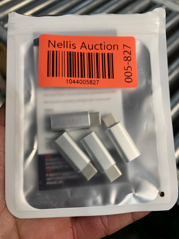 Photo 1 of ????? ???????? Lightning to USB C Adapter for iPhone 16/15 Pro Max/Plus,Samsung S25,iPad,Nintendo Switch,Support Charging,Not for Audio,Type C Charger Connector,for iPhone 16/15 Charger