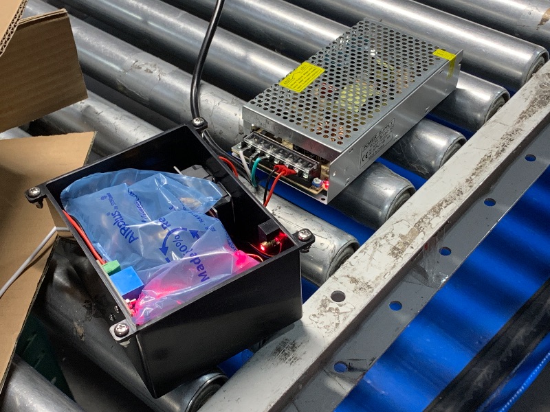 Photo 1 of Trippy TEK Advanced Still Air Box with Induction Scalpel Sterilizer for Agar Work, LC Prep, and Mycology – Collapsible SAB for Growing Mushrooms, Fungi, and Mycelium – Includes LED Light and Wire Rack