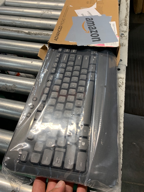 Photo 1 of (missing usb receiver) Logitech MK540 Advanced Wireless Keyboard and Mouse Combo for Windows, 2.4 GHz Unifying USB-Receiver