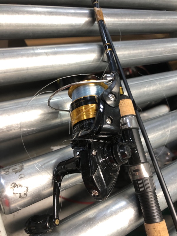 Photo 1 of (please see all images) *LOOSE STRING*Daiwa D Shock DSK-B Reel 
