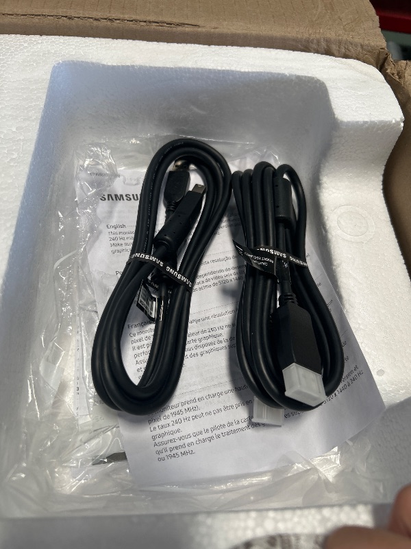 Photo 1 of Odyssey G9 Gaming Monitor, 1000R Curved, QLED 