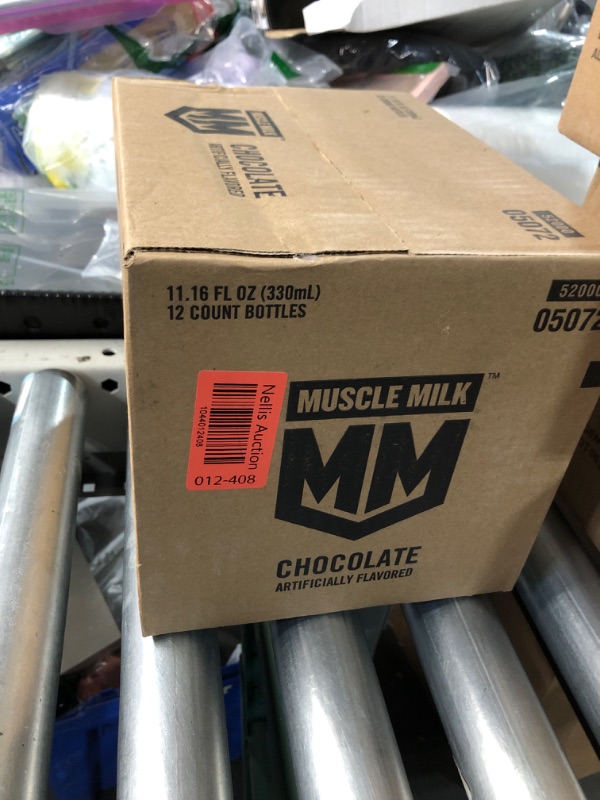 Photo 1 of **NONREFUNDABLE**Muscle Milk Genuine Protein Shake, Chocolate, 25g Protein, 11.16 Fl Oz (Pack of 12), Packaging May Vary