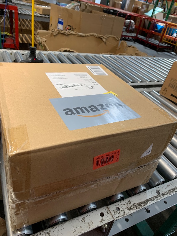 Photo 1 of ***(MAJOR DAMAGE/ SEE NOTES)***
Amazon Basics Cross Cut Paper and Credit Card Shredder, 12 Sheet (New Model), Black