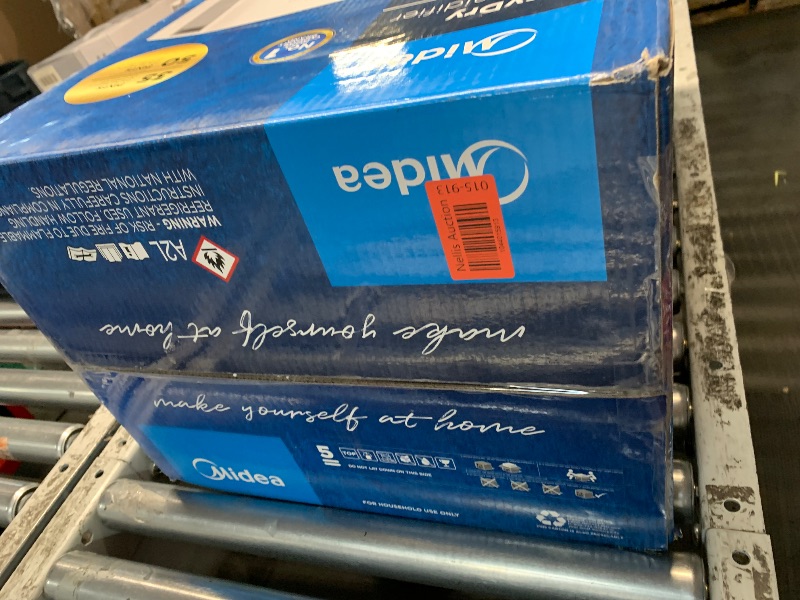 Photo 1 of ***DAMAGED - CRACKED - UNABLE TO TEST - SEE PICTURES***
Midea 3,000 Sq. Ft. Energy Star Certified Dehumidifier With Reusable Air Filter 35 Pint - Ideal For Basements, Large & Medium Sized Rooms, And Bathrooms (White)