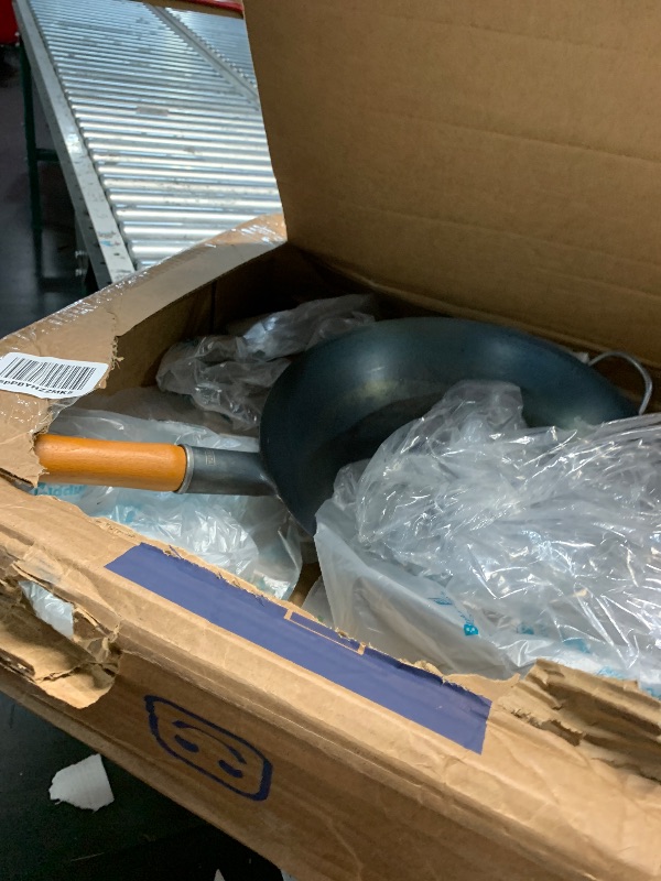 Photo 1 of **Prev used**Minor scratches ***
YOSUKATA Carbon Steel Woks and Stir Fry Pans 14 in with Round Bottom - Traditional Chinese Japanese Pow Wok - Black Steel Pan