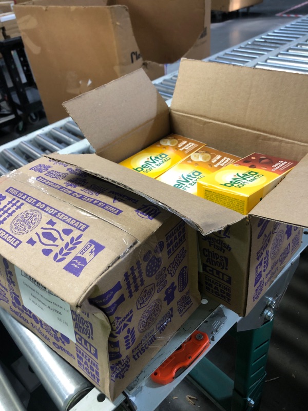 Photo 1 of (bundle of 2)belVita Soft Baked Breakfast Biscuits Variety Pack, Banana Bread and Oats & Chocolate, Chewy Breakfast Bars, 3 Boxes of 5 Packs (1 Biscuit Per Pack)