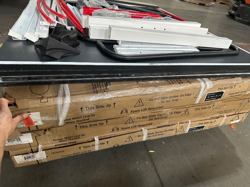Photo 1 of (item is damaged)(sold for parts only) *DAM TO BOX*FACTORY SEALED*TRUCK PICKUP*STIGA STS 185 Table Tennis Table