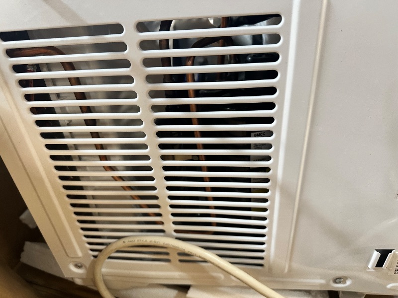 Photo 1 of ** PARTS ONLY ** Whirlpool WHAW101CW 10,000 BTU Air Conditioner with Dehumidifier, 115V, Window AC 450 Sq. Ft, Living Room, Bedroom, or Kitchen, with Remote Control, Digital Display, and 24H-Timer, Bright White