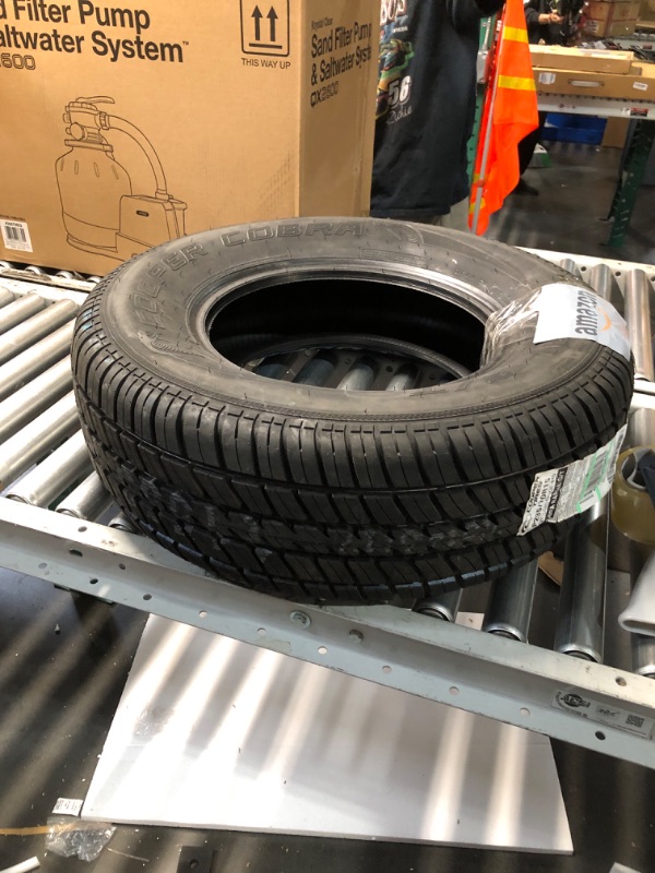 Photo 1 of (dirt and scratches)
Cooper Cobra Radial G/T All-Season P235/70R15 102T Tire