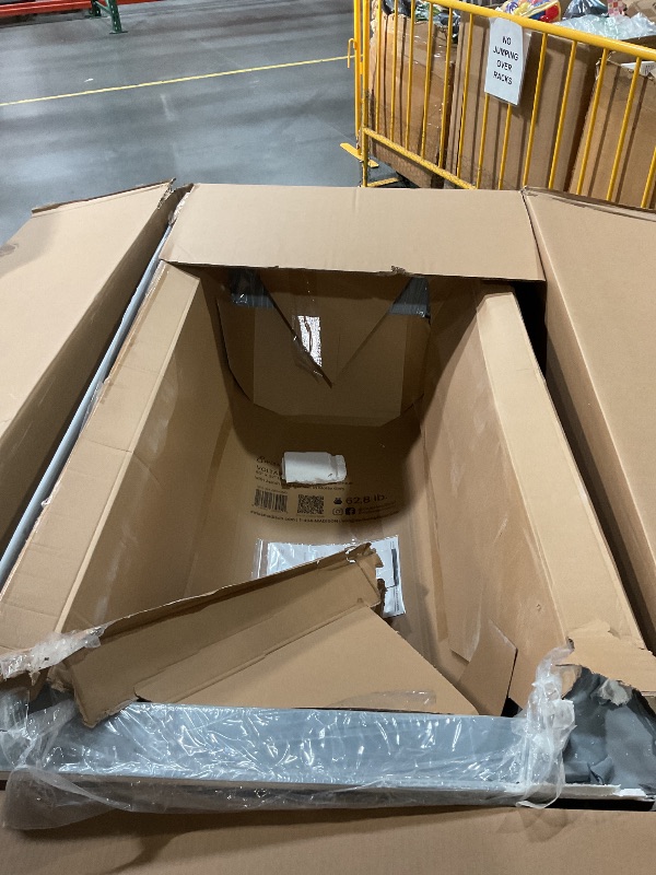 Photo 1 of ***MAJOR DAMAGE ON CORNER*** truck or trailer pick up only***
Voltaire 60" x 32" Left-Hand Drain Alcove Bathtub with Apron and Armrest in Matte Grey