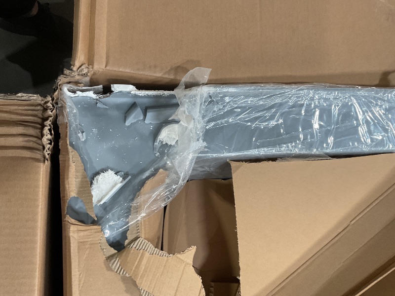 Photo 1 of ***MAJOR DAMAGE ON CORNER*** truck or trailer pick up only***
Voltaire 60" x 32" Left-Hand Drain Alcove Bathtub with Apron and Armrest in Matte Grey