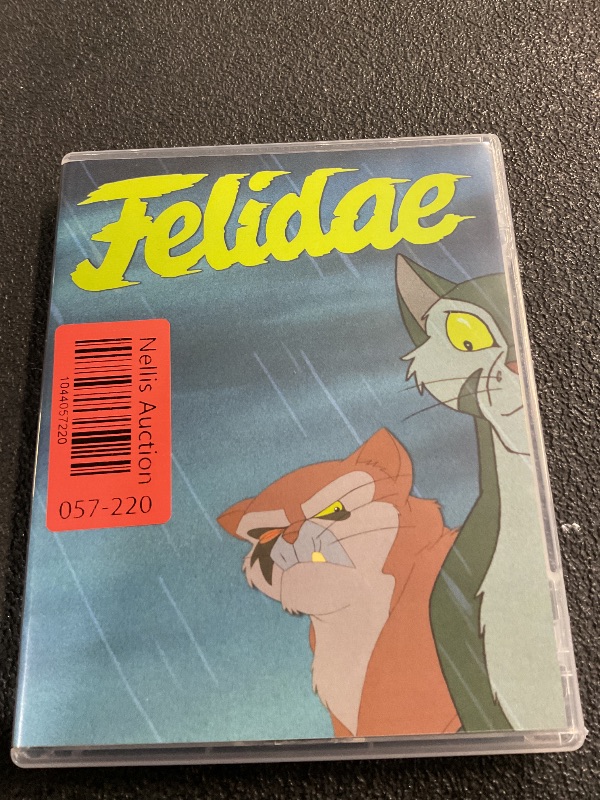 Photo 1 of **BACK OF CASE HAS MINOR DAMAGE**Felidae (4k UHD + Blu-ray)