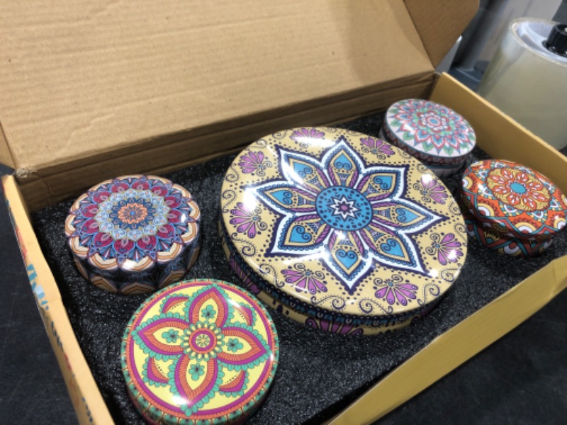 Photo 1 of 5 Pack Scented Candles Gift Set for Women Mother's Day, Natural Soy Wax Strong Lavender, Rose, Freesia and Orange Blossom Aromatherapy Stress Relief Candles in Bohemian Metal Tin