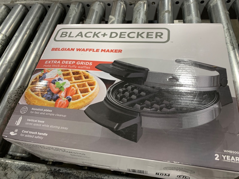 Photo 2 of Black & Decker Applica/Spectrum Brands WMB500 Belgian Waffle Maker - Quantity 1