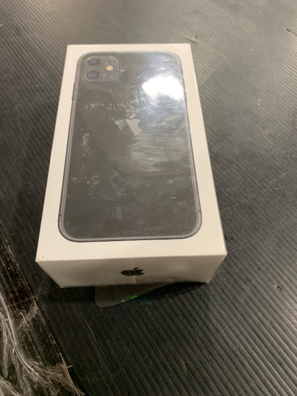 Photo 2 of Apple iPhone 11 (128GB) - Black (T-Mobile)