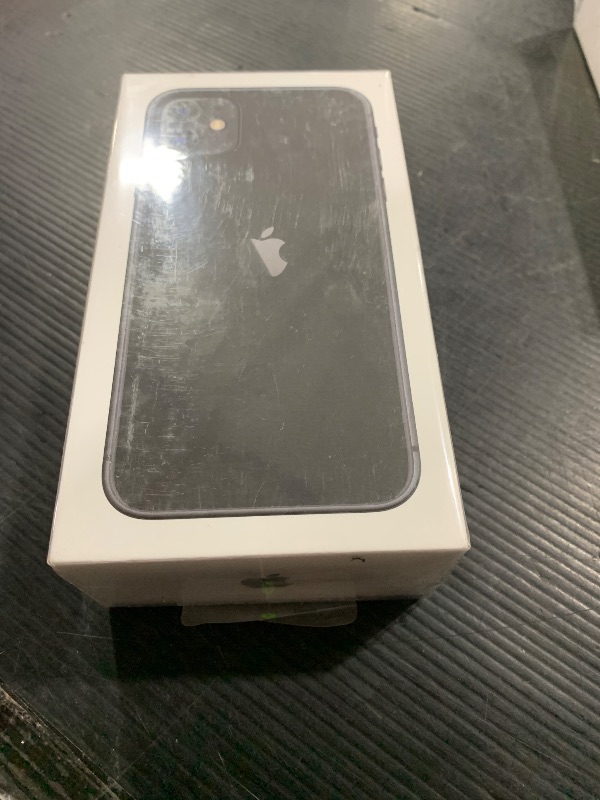 Photo 2 of Apple iPhone 11 (128GB) - Black (T-Mobile)
