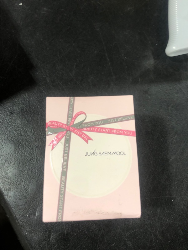 Photo 1 of [JUNGSAEMMOOL OFFICIAL] Essential Skin Nuder Cushion (21 Medium) | Refill not Included | Natural Finish | Buildable Coverage | Makeup Artist Brand | Cream Foundation