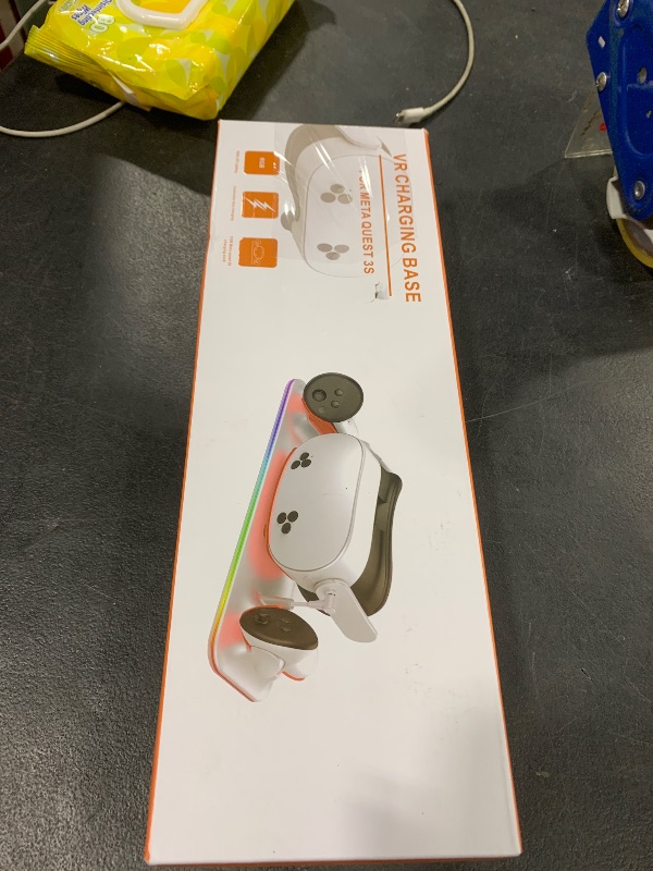 Photo 1 of Charging Dock for Meta Quest 3S/Quest 3, Kinwin PD 18W Fast Charging Station for Oculus Quest 3S Accessories with RGB Light, Magnetic Charger Stand for Headset/Controller with 2 Rechargeable Batteries