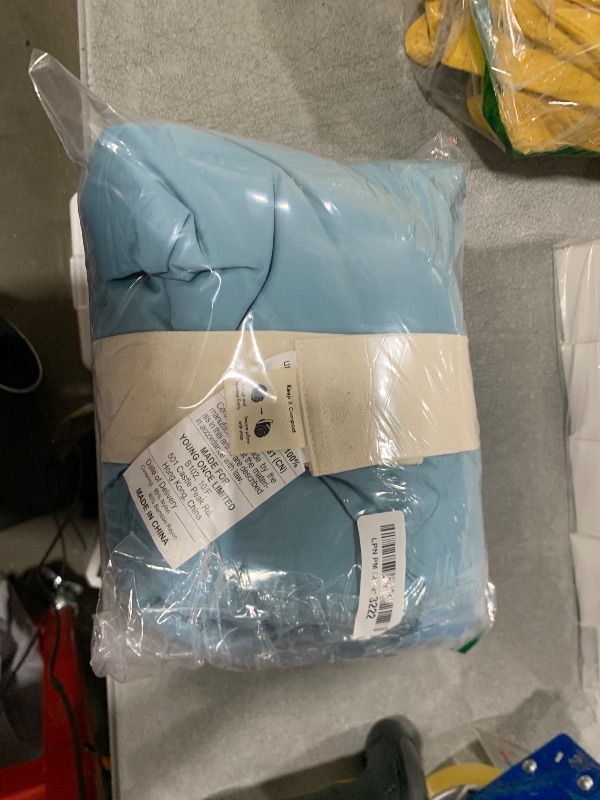 Photo 1 of Huzi Infinity Pillow - Travel Neck Pillow - Versatile Soft 360 Support Scarf - Machine Washable - Home Travel Flight Road Trips (Airy Blue)
