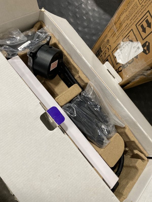 Photo 1 of NZXT KRAKEN 360MM LIQUID COOLER W LCD DISPLAY Z73