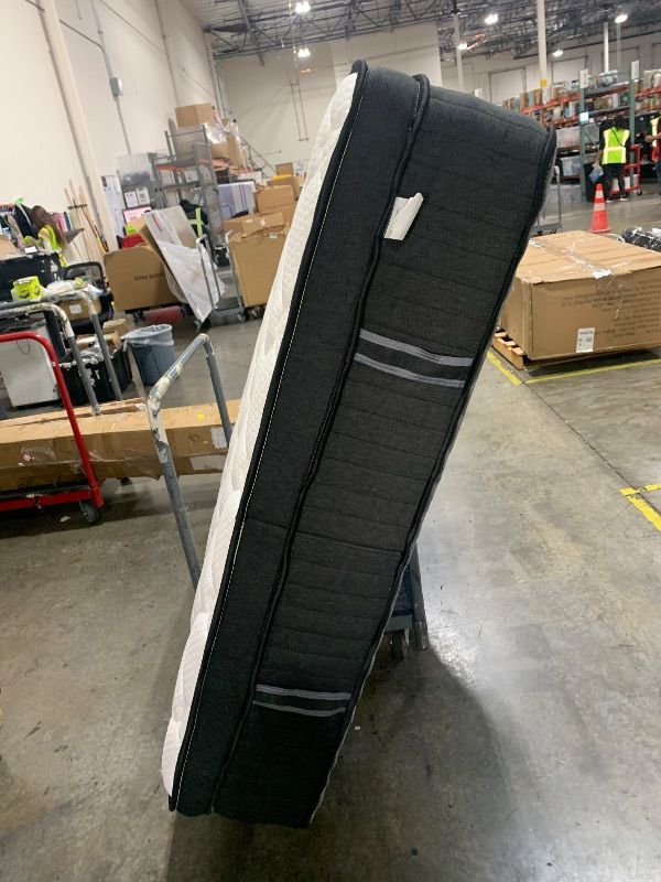 Photo 1 of Soulfea 14 Inch Memory Foam Hybrid Queen Mattress medium firm