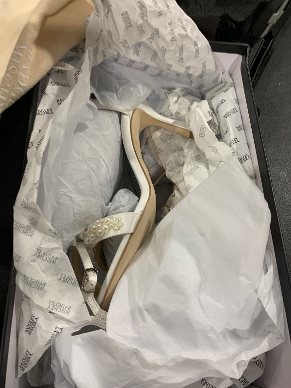 Photo 1 of Badgley Mischka Women's Caitlyn Heeled Sandal, Soft White, 6.5