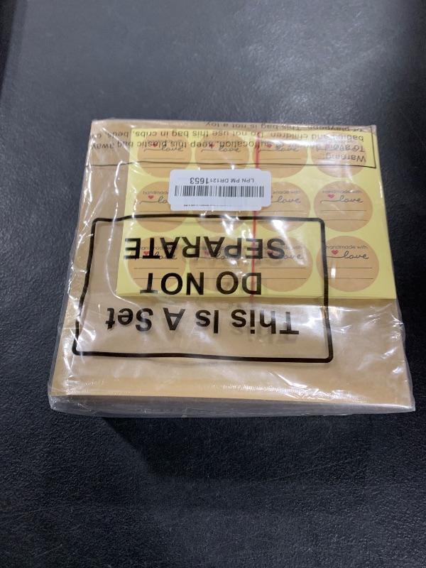 Photo 1 of Outus 400 Pcs Heat Sealable Cookie Bags with Window Grease Resistant Kraft Bakery Pastry Bags with Paper Stickers for Packaging Donut Bread Cookie Goods Sandwich Baked Treat (7.1 x 7.5 Inch)
