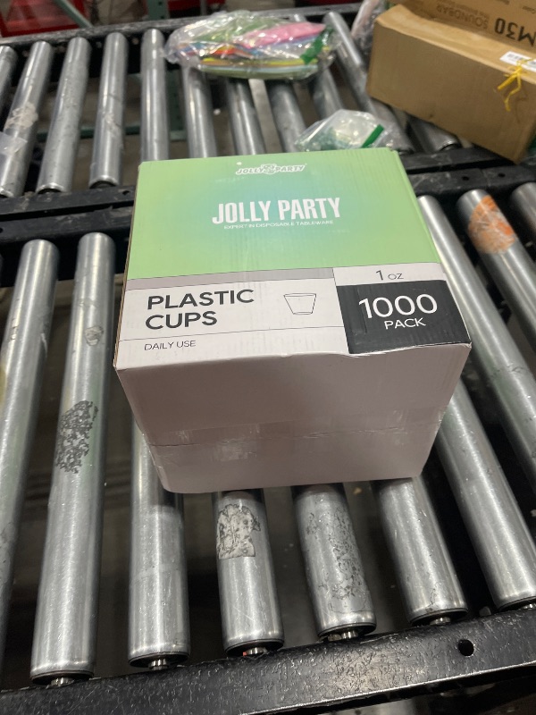 Photo 1 of 1 OZ 1000 Pack Plastic Shot Glasses, Disposable Cups, 1 Ounce Tasting Cups Party Cups Perfect for Whiskey, Wine Tasting, Food Samples, and Parties