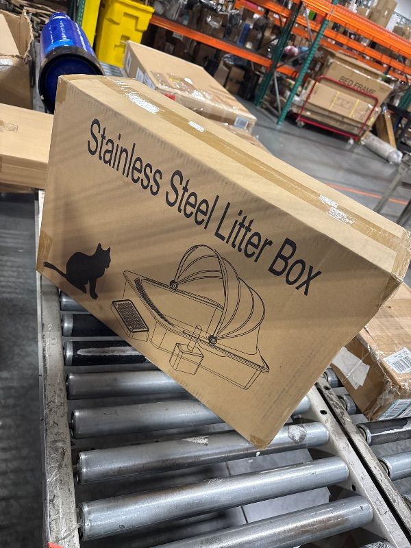 Photo 1 of **NEW/FACTORY SEALED** Stainless Steel Litter Box with Lid Enclosed Cat Litter Boxes XL Extra Large Litter Boxes High Sides Covered Litter Box for Big Cats with Footboard & Litter Scoop