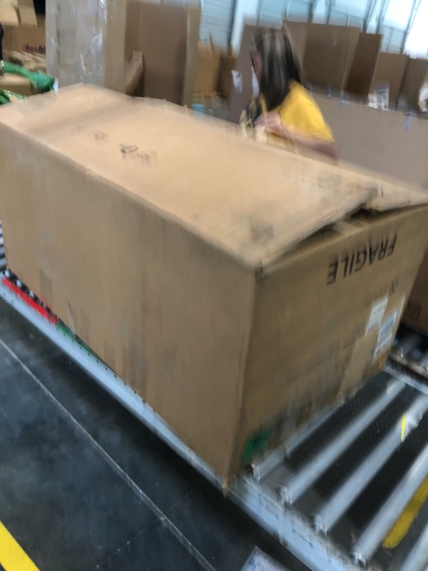 Photo 1 of ***Item is very dirty*** AM-TANK 40 Gallon Portable DEF Tank Low Profile to fit Under Truck Tonneau Cover with 12V Pump, 13ft Hose and Nozzle