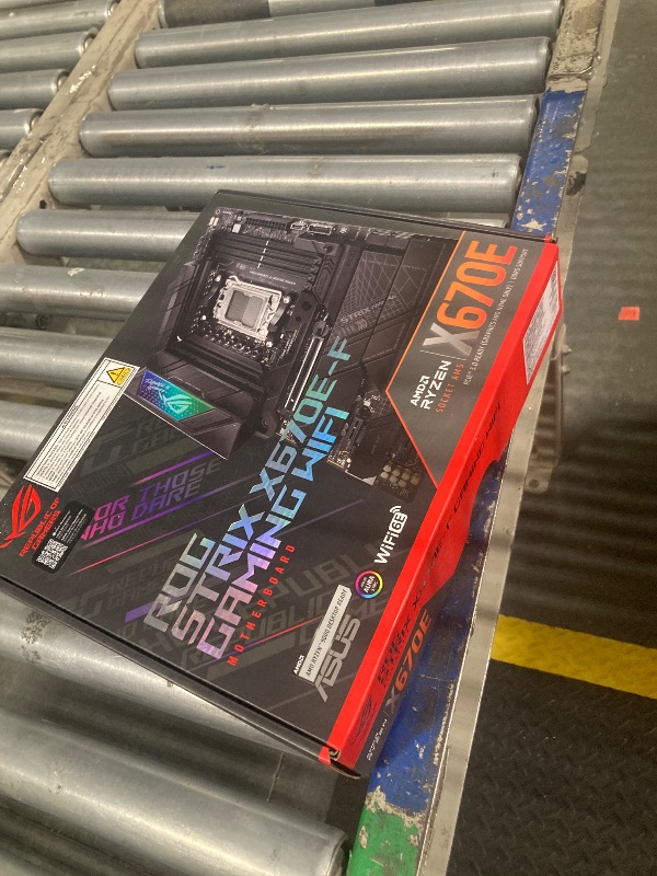Photo 1 of ASUS ROG STRIX X670E-F GAMING WIFI AMD X670 AM5 Ryzen Desktop 9000 8000 & 7000 ATX motherboard, 18+2 power stages, DDR5, 4x M.2 slots with heatsink, PCIe 5.0, USB 3.2 Gen 2x2, WiFi 6E, AI Cooling II
