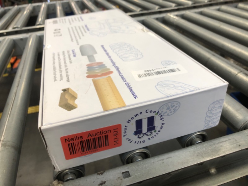 Photo 1 of Geesta Adjustable Wood Rolling Pin with 5 Thickness Rings, Precise Dough Roller Handle Press Design with Measurement Guide for Fondant, Pizza, Pie Crust, Cookie, Pastry Baking Decorating Accessories