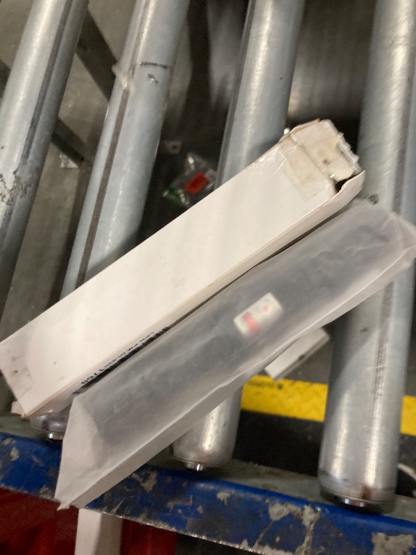 Photo 1 of MIPREZT [Professional] Rechargeable Green Beam Flashlight Long Distance Range for TV/LED/LCD Screens Tactical Flashlights Presentation Office/Outdoors/Astronomic/Construction [003]