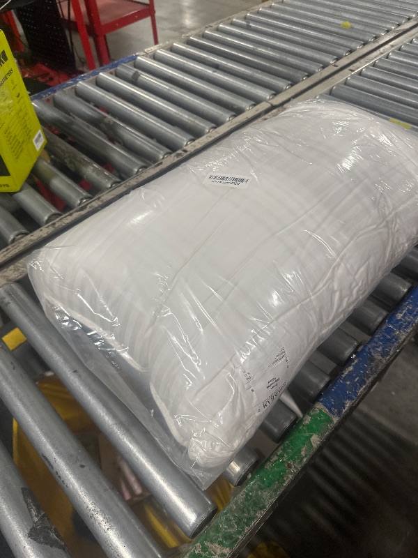 Photo 1 of Beckham Hotel Collection Bed Pillows Standard / Queen Size Set of 2 - Down Alternative Bedding Gel Cooling Pillow for Back, Stomach or Side Sleepers