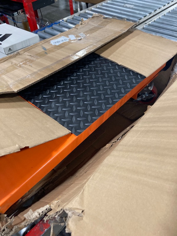 Photo 1 of ***SIMILAR ITEM*** VEVOR Hydraulic Lift Table Cart, 500lbs Capacity 28.5" Lifting Height, Manual Single Scissor Lift Table with 4 Wheels and Non-slip Pad, Hydraulic Scissor Cart for Material Handling, Gray