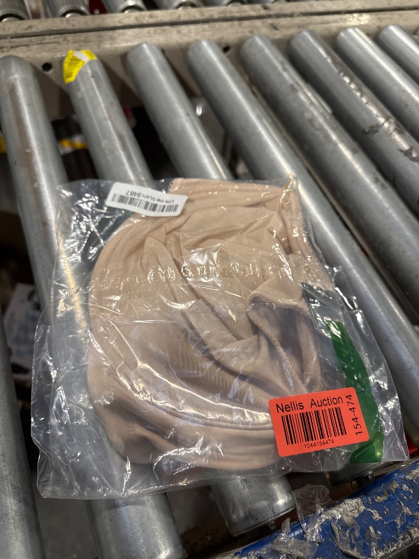 Photo 1 of Wacoal Womens Figure Basic Beauty Underwire Full Coverage Bra, Sand, 40H US