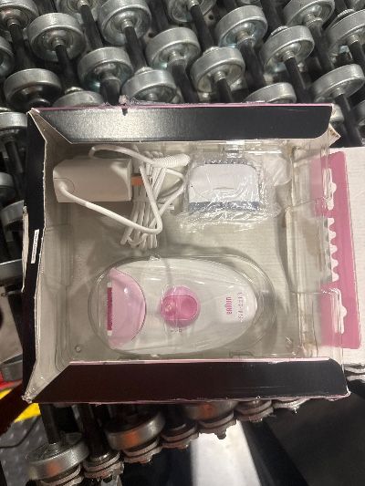 Photo 1 of Braun Epilator Silk-epil 3 3-270, Hair Removal Device, Epilator for Women, Shaver & Trimmer, Hair Removal