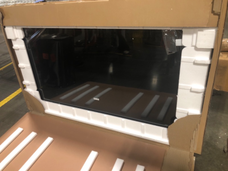 Photo 1 of 65" Class QM7-Series 4K UHD HDR QD-Mini LED Smart Google TV (2024)