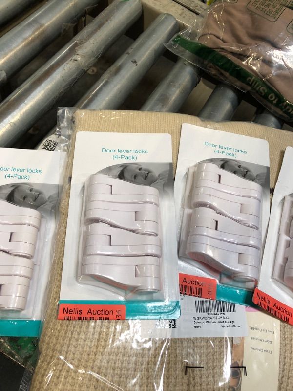 Photo 1 of Inaya Child Proof Door Lever Lock (4-Pack) - Door Handle Lock - 3M Adhesive - Minimalist Design - No Drilling Child Safety Door Handle Locks